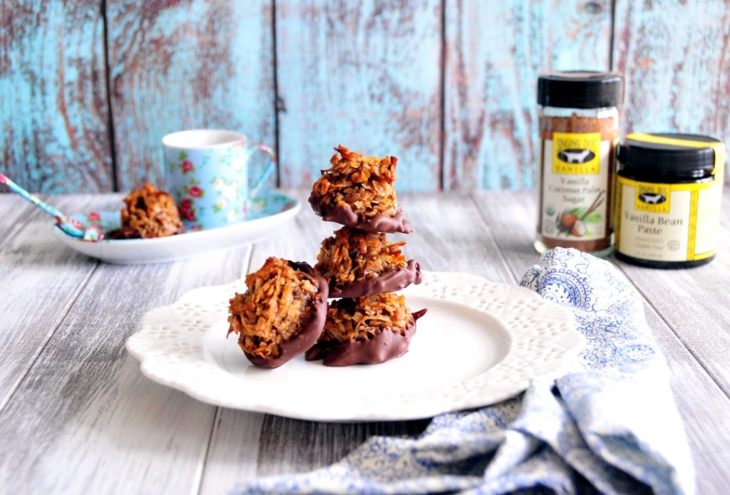 Mocha Coconut Macaroons Recipe with Singing Dog Vanilla's vanilla sugar and vanilla bean paste