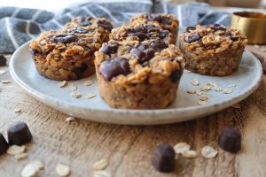 Chocolate Chip Baked Oatmeal Cups