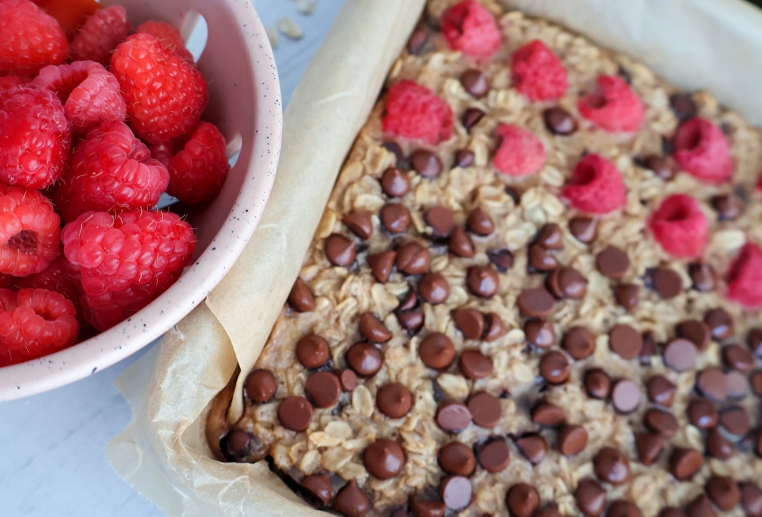 no-bake-healthy-breakfast-bars-recipe-the-protein-chef